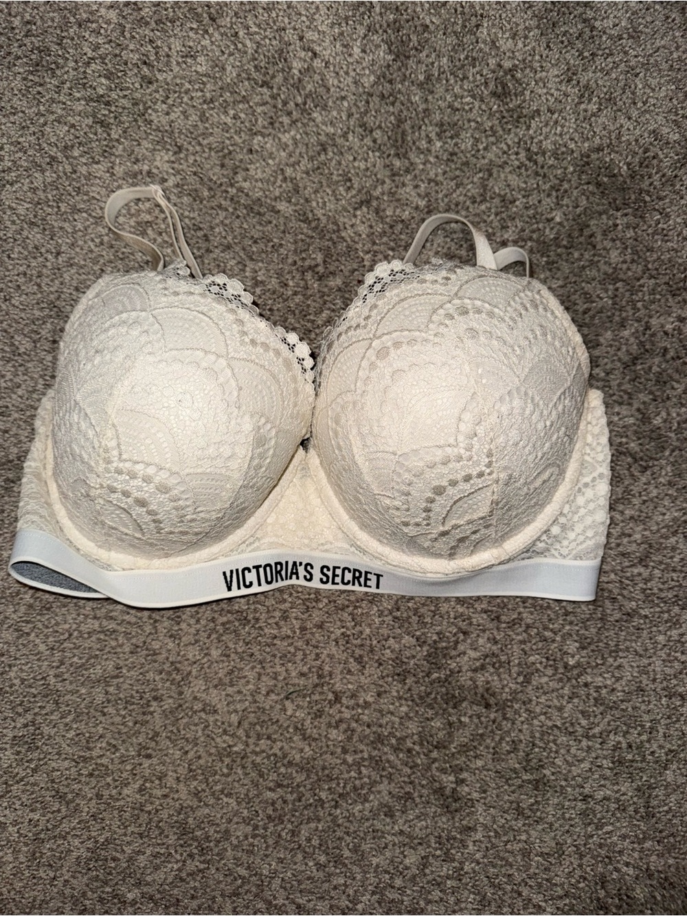 Victoria's Secret White Lace Padded Underwire Bra